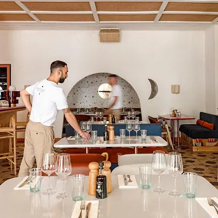 Montesol Experimental 酒店